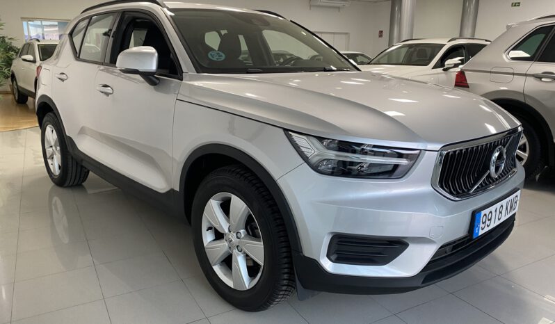 VOLVO XC 40