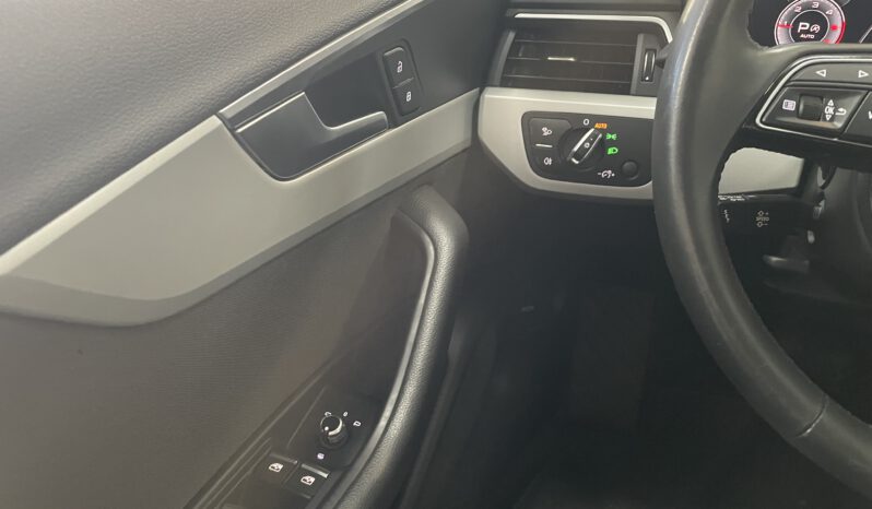 AUDI A4 AVANT 35 TDI AVANCED STRONIC