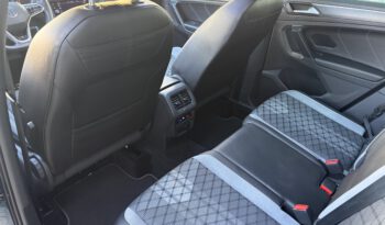 VOLKSWAGEN TIGUAN  R-LINE