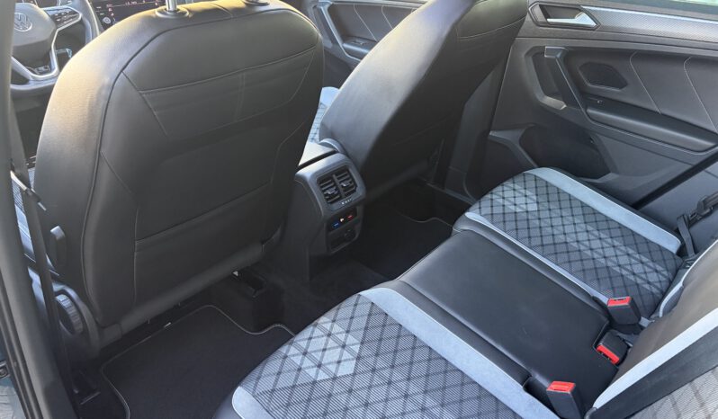 VOLKSWAGEN TIGUAN  R-LINE