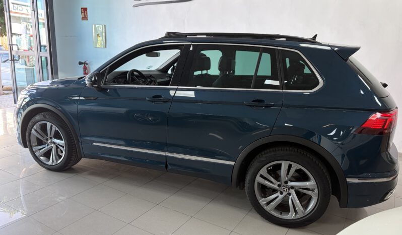 VOLKSWAGEN TIGUAN  R-LINE